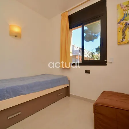 Apartamento Xaloc Esc.b Bajos A *