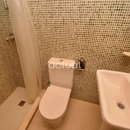 Xaloc Esc.b Bajos A Apartamento *